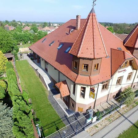 Castrum Vendégház Szigetszentmárton Esterno foto